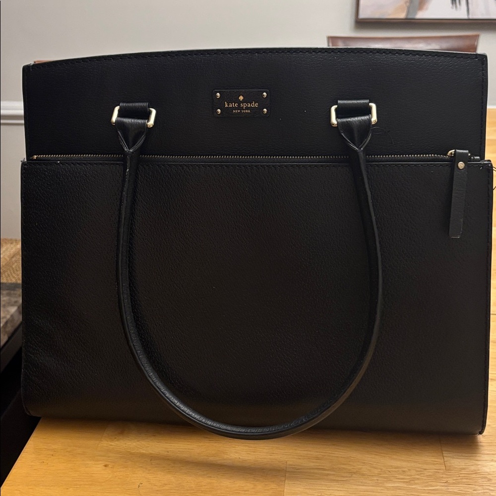 Kate Spade Black Textured Tote Perfect for travel or every day use